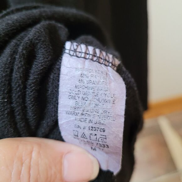 Jolie Boxy Black Dolman Slv Soft Sweater Sz M Lightweight - Picture 8 of 8